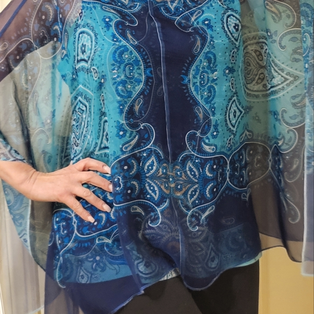 Ladies sheer patterned tank and hankerchief top